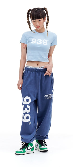 ARCHIVE BOLD (アーカイブボールド) 939 LOGO CROP TOP (SKY BLUE)