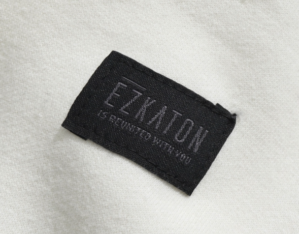 EZKATON (エズカートン) Crazy City Man to Man 4 types JEMT6608