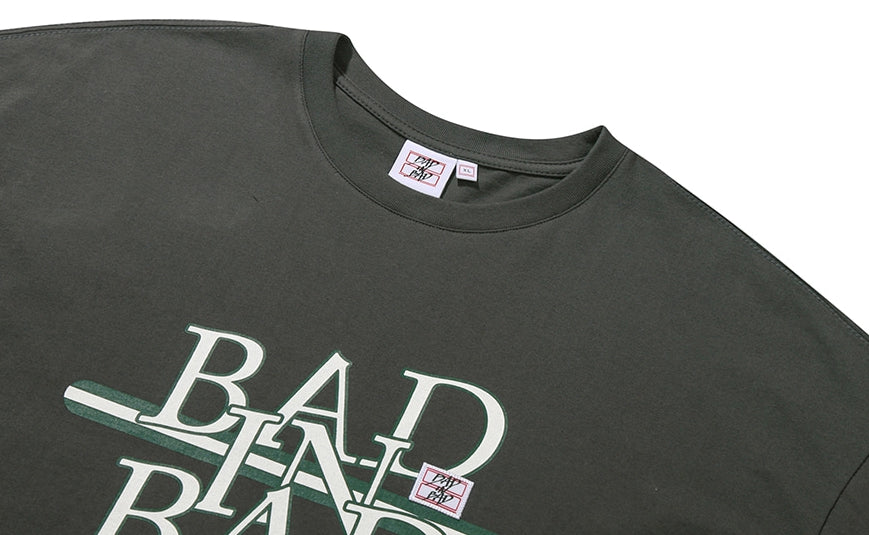 ベドインベド(BADINBAD) NEO LOGO TEE_CHARCOAL