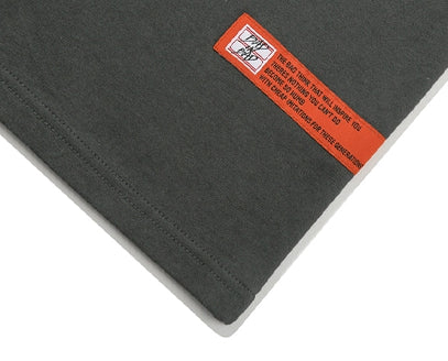 ベドインベド(BADINBAD) NEO LOGO TEE_CHARCOAL