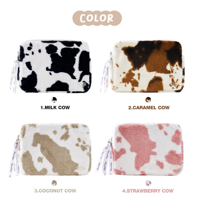 オルモストブルー(Almost Blue) FLUFFY COW LAPTOP POUCH
