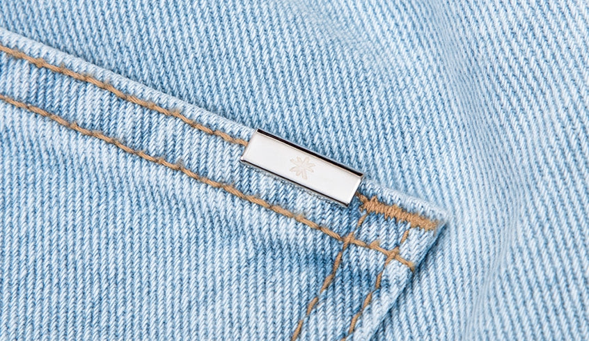 ブラックブロンド(BLACKBLOND) BBD Border Graffiti Smile Logo Denim Pants (Light Blue)