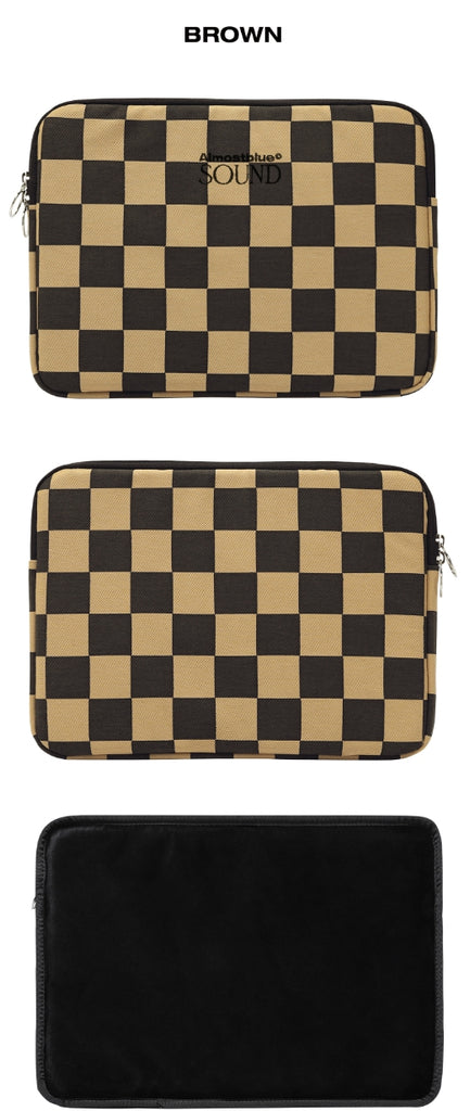 オルモストブルー(Almost Blue) CHECKERBOARD LAPTOP POUCH