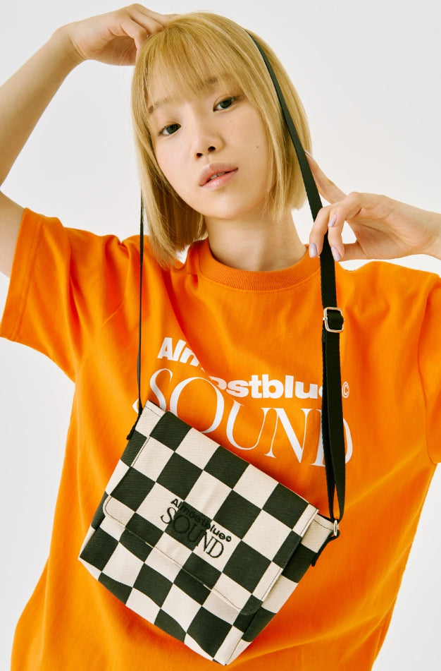 オルモストブルー(Almost Blue) CHECKERBOARD MINI CROSS BAG