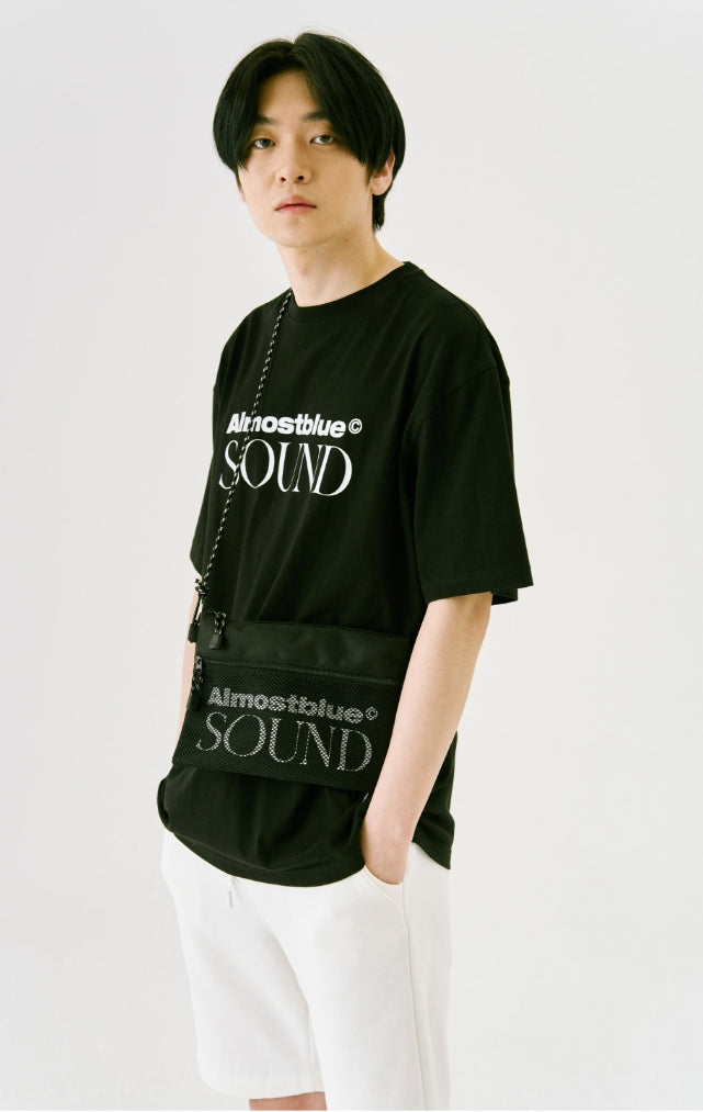 オルモストブルー(Almost Blue) SOUND LOGO SACOCHE BAG