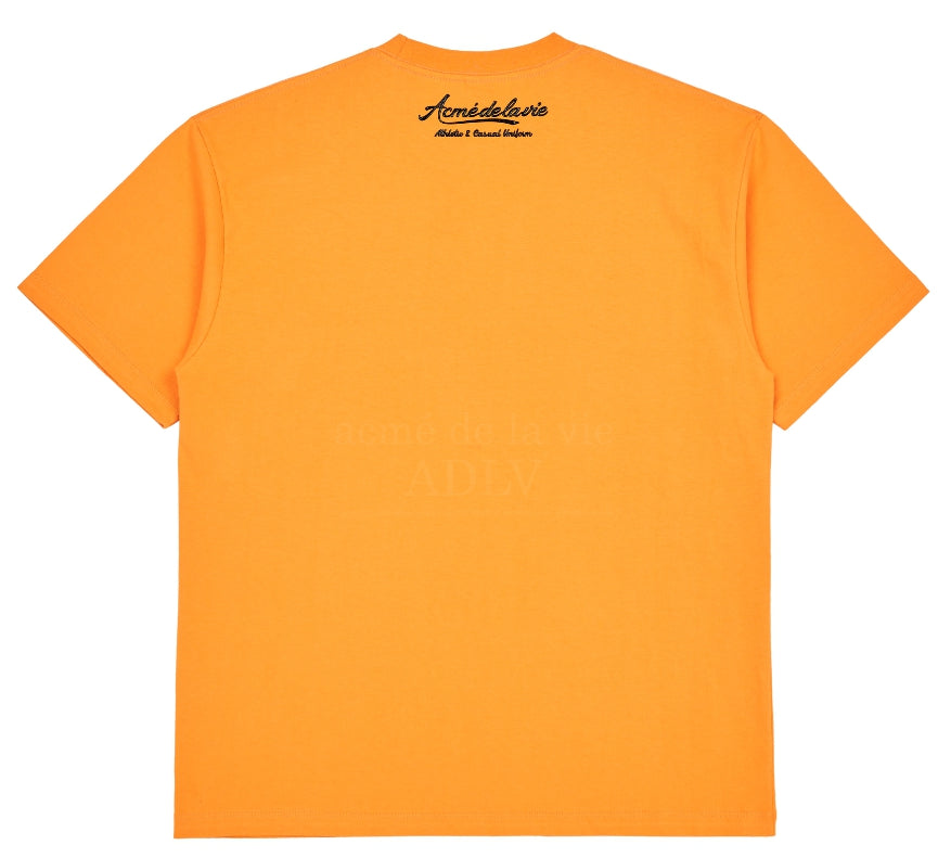 アクメドラビ(acme' de la vie) GEL PRINTING LOGO SHORT SLEEVE T-SHIRT ORANGE