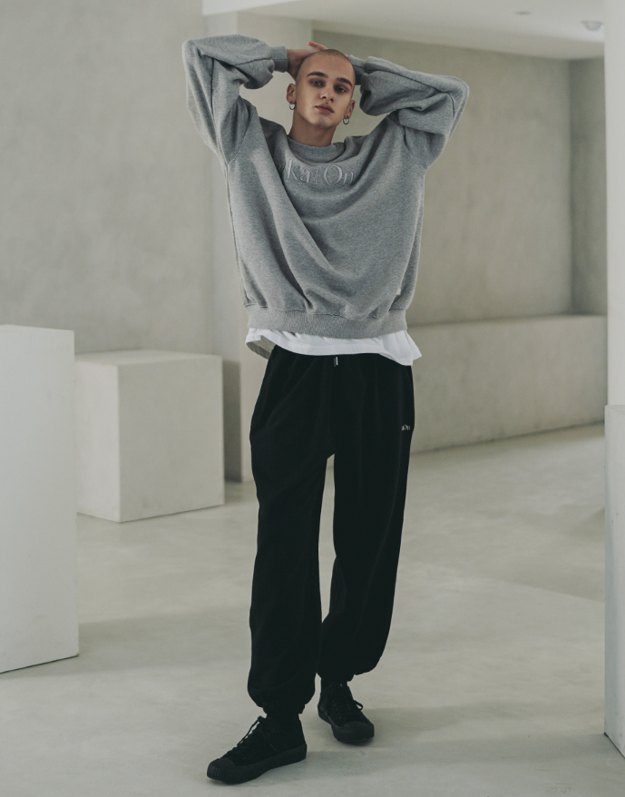 EZKATON (エズカートン) Satin Logo Sweatshirt Gray JJMT6612