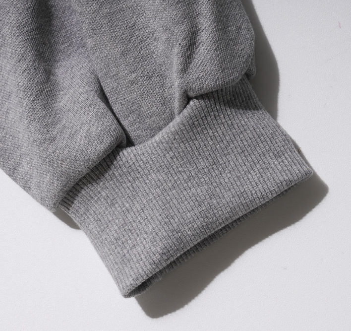 EZKATON (エズカートン) Satin Logo Sweatshirt Gray JJMT6612