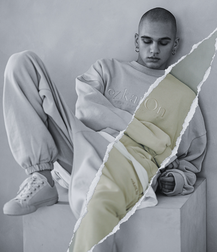 EZKATON (エズカートン) Satin Logo Sweatshirt Gray Beige JJMT6612