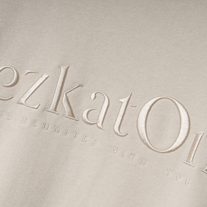 EZKATON (エズカートン) Satin Logo Sweatshirt Gray Beige JJMT6612