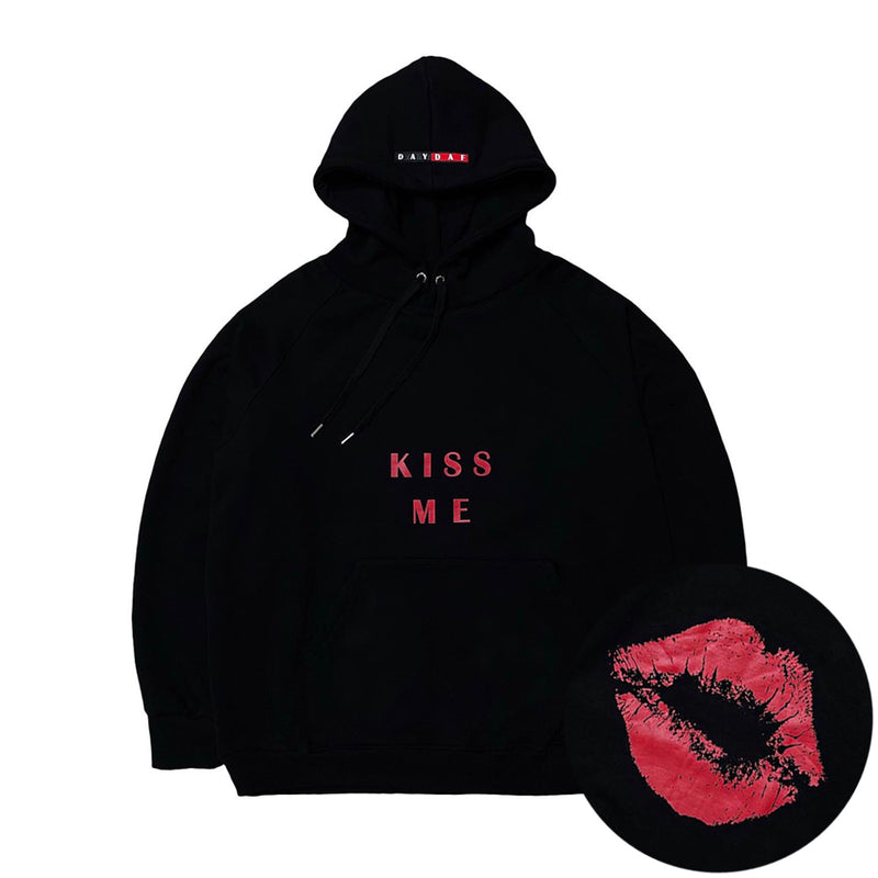 DAYDAF (デイダフ) KISS ME HEAVY HOODIE