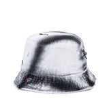 ブラックブロンド(BLACKBLOND) BBD Ripped Sprayed Custom Border Graffiti Logo Bucket Hat (White)