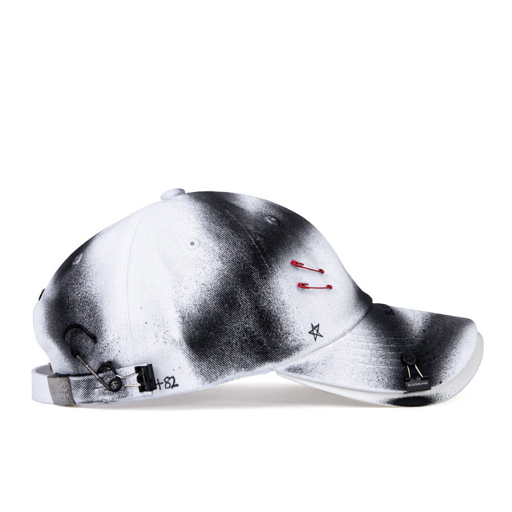 ブラックブロンド(BLACKBLOND) BBD Theast Sprayed Custom Double Visor Cap (White)