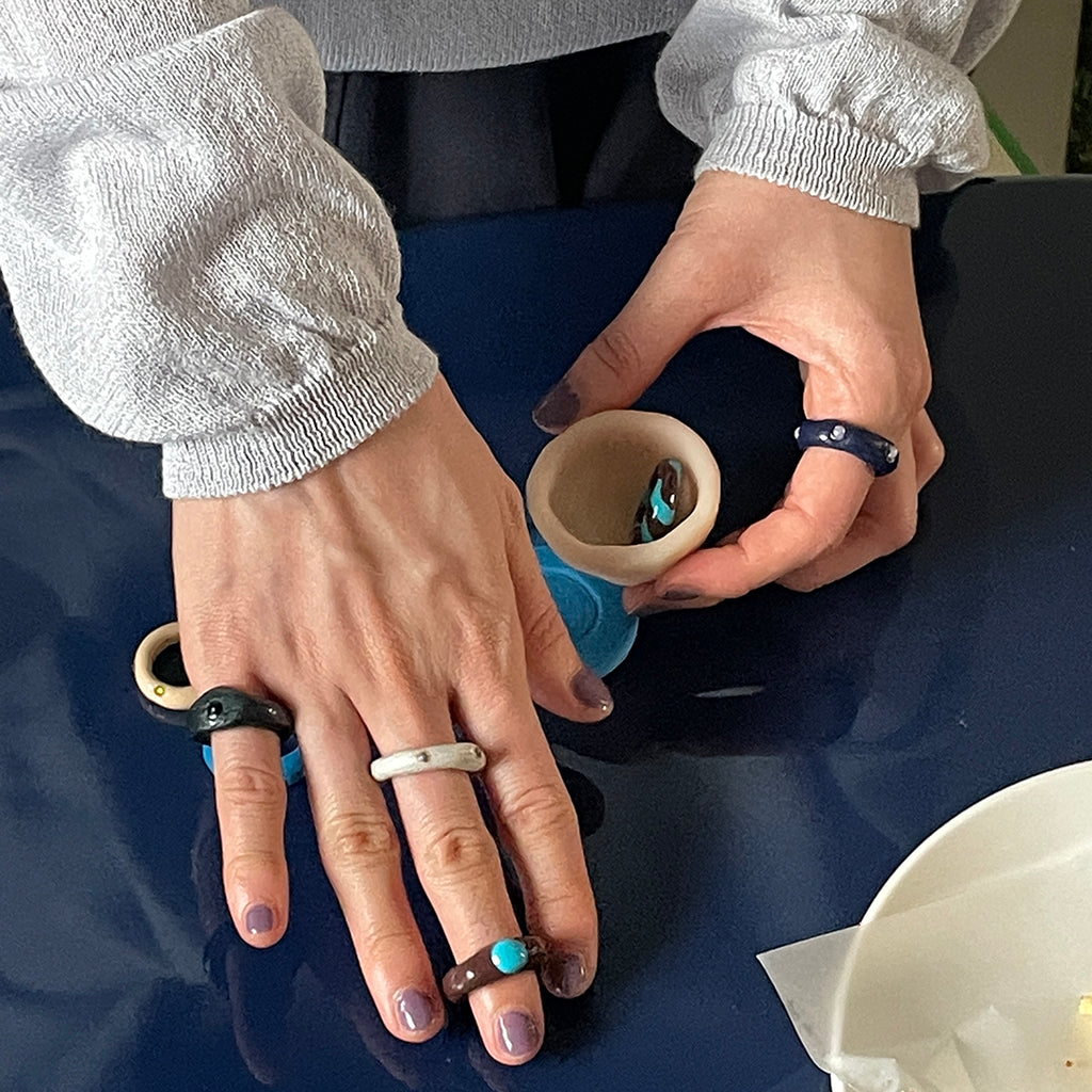 Nff(エヌエフエフ) 	 both sides blue spot