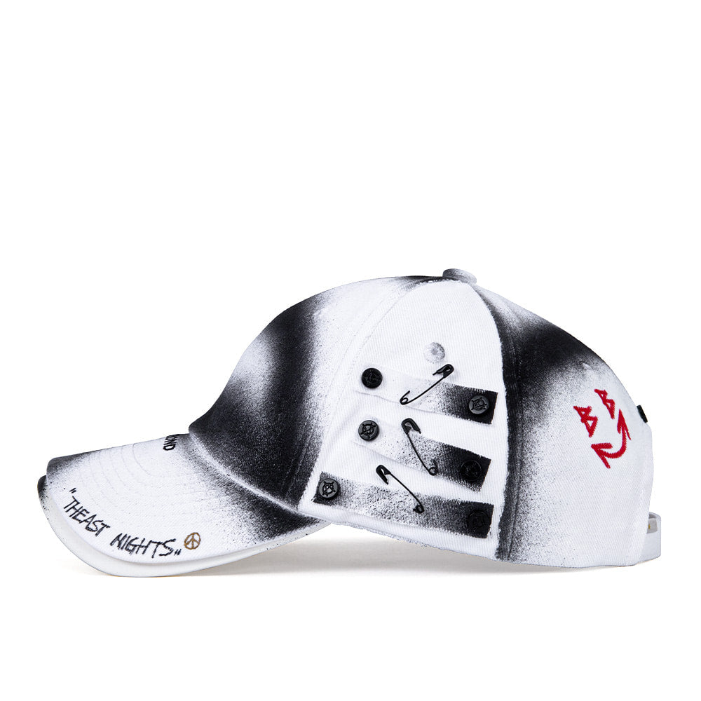 ブラックブロンド(BLACKBLOND) BBD Theast Sprayed Custom Double Visor Cap (White)