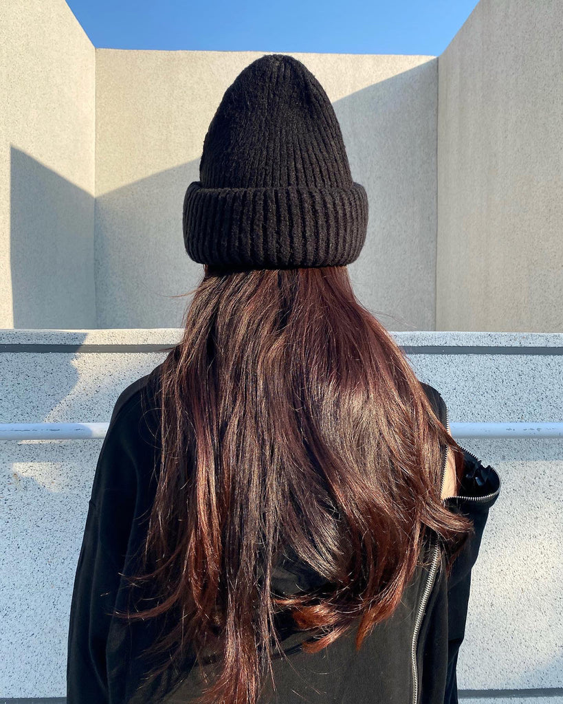 DAYDAF (デイダフ) DAYDAF SMALL HAIRED BEANIE - BLACK