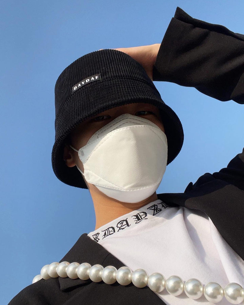 DAYDAF (デイダフ)  DAYDAF BLACK LABEL CORDUROY BUCKET HAT - BLACK