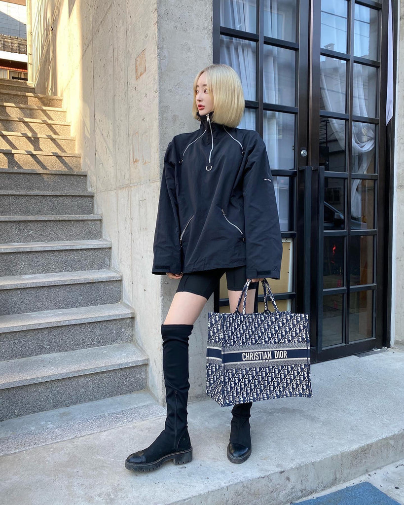 DAYDAF (デイダフ) DAYDAF BLACK LABEL NASLAN HIGH NECKED HALF ZIP-UP WINDBREAKER - BLACK