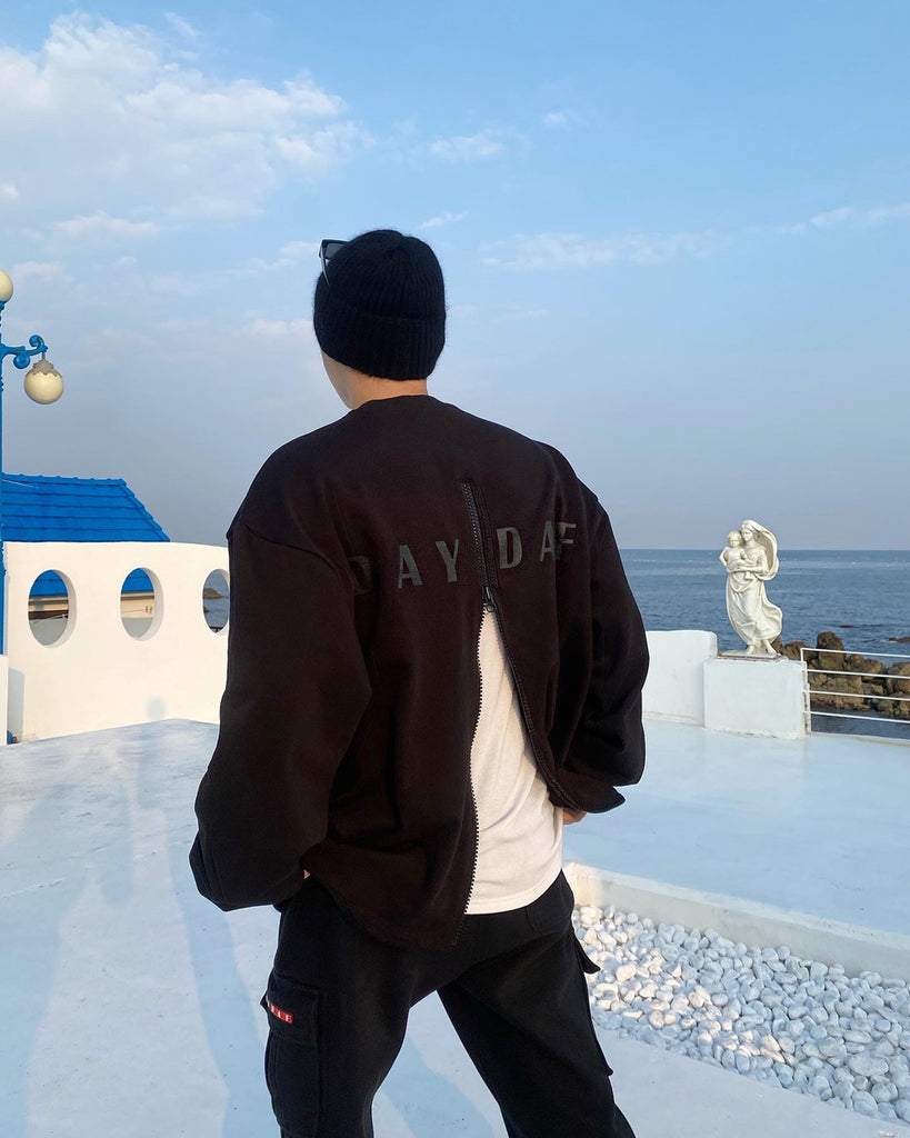 DAYDAF (デイダフ) BACK ZIPER SWEATSHIRT