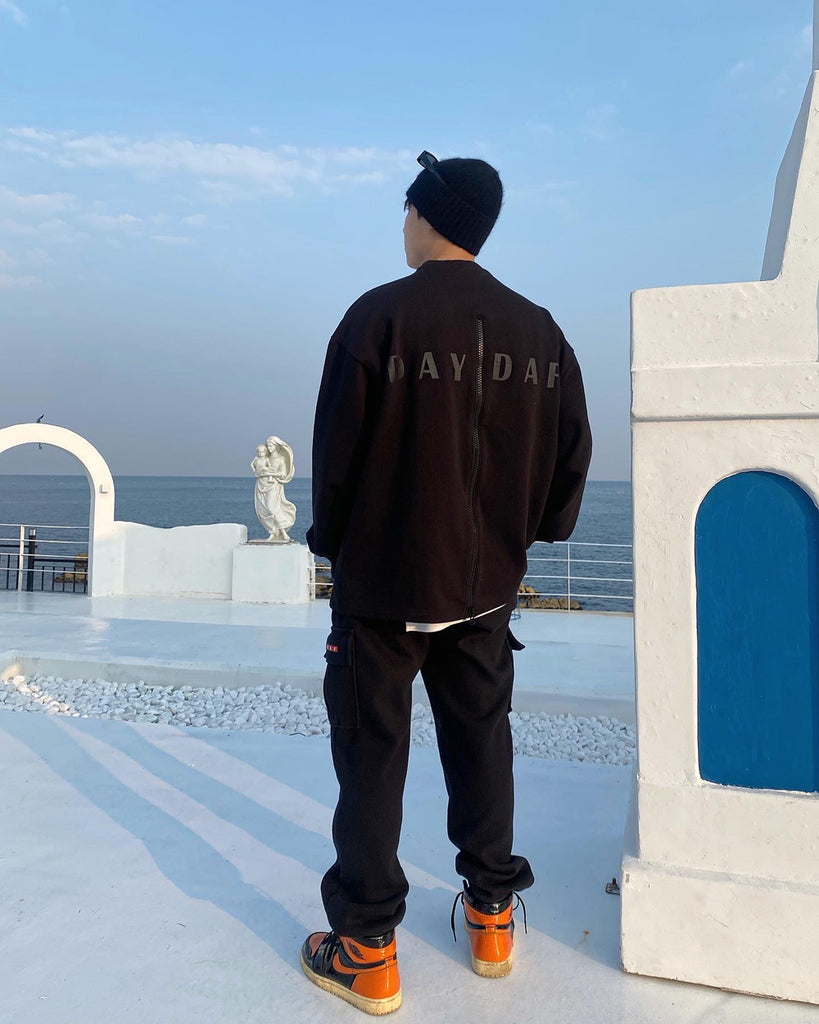DAYDAF (デイダフ) BACK ZIPER SWEATSHIRT