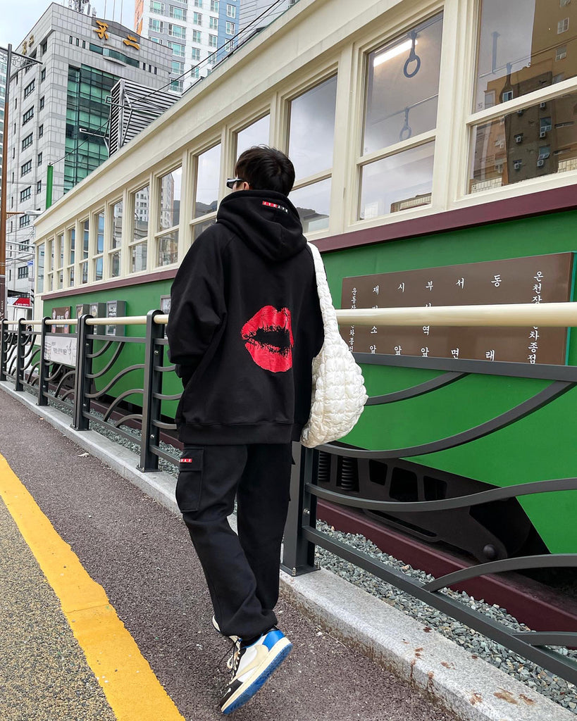 DAYDAF (デイダフ) KISS ME HEAVY HOODIE