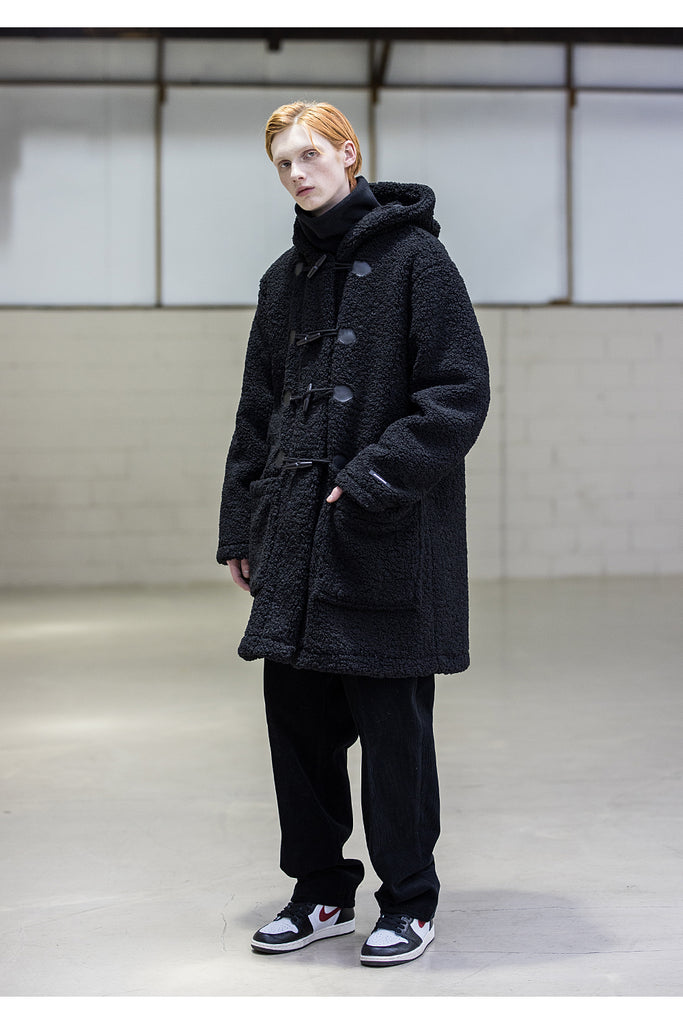 メスノウン(MASSNOUN) BOA FLEECE BONDED OVERSIZED DUFFEL COAT MFNCT004-BK