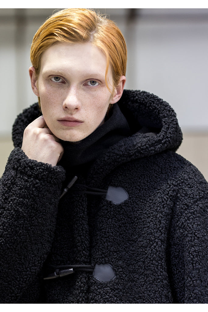 メスノウン(MASSNOUN) BOA FLEECE BONDED OVERSIZED DUFFEL COAT MFNCT004-BK