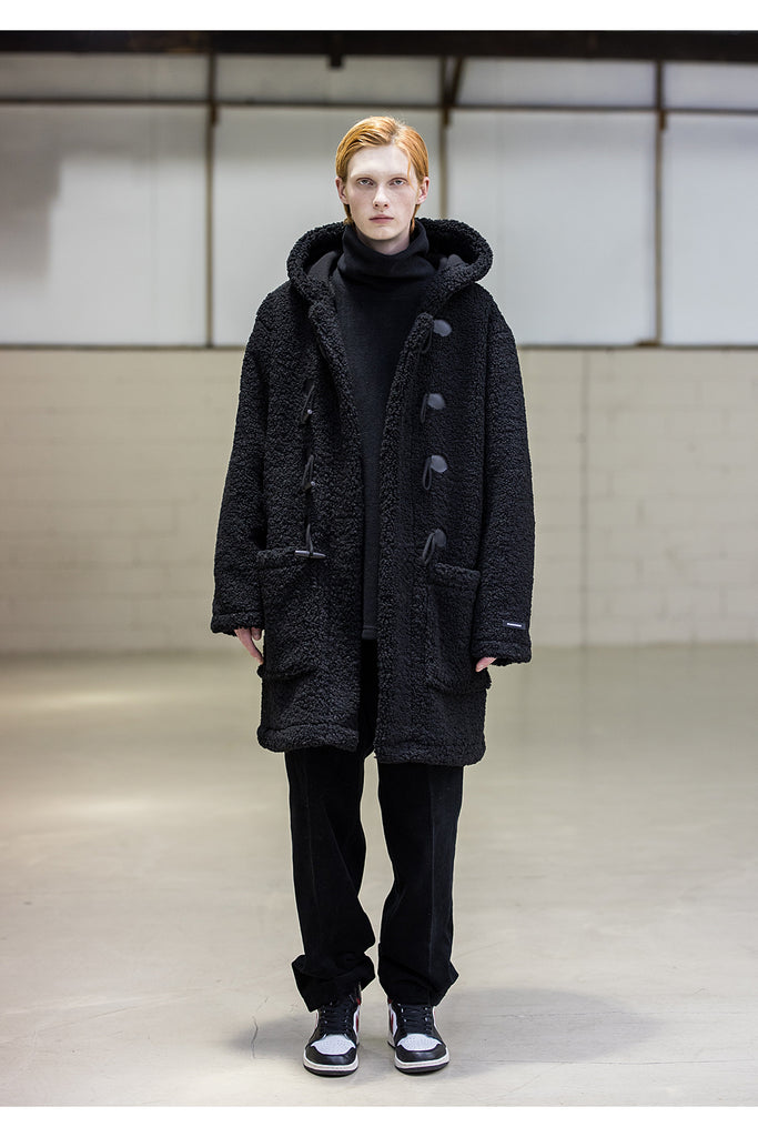 メスノウン(MASSNOUN) BOA FLEECE BONDED OVERSIZED DUFFEL COAT MFNCT004-BK