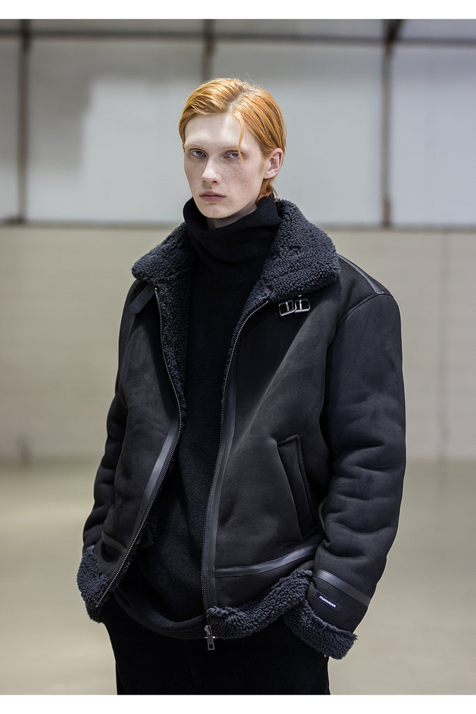メスノウン(MASSNOUN)LEATHER STRAP OVERSIZED SUEDED MOUTON JACKET MFNJK004-BK