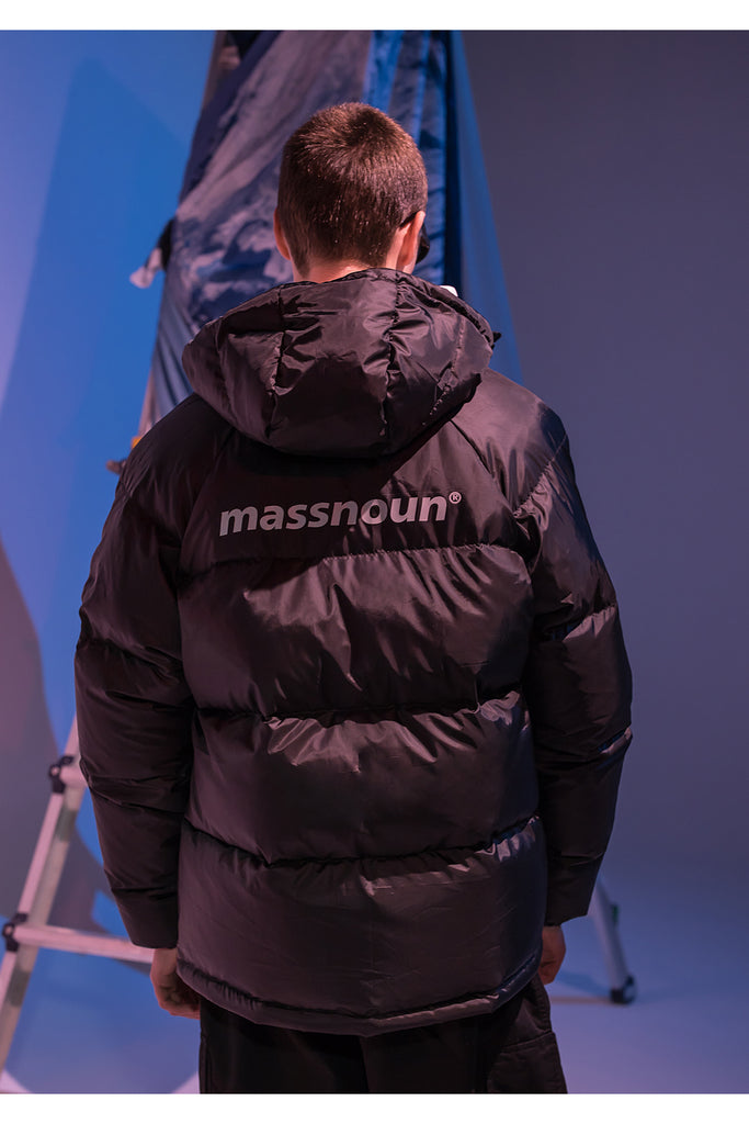 メスノウン(MASSNOUN)  SL LOGO REFLECTIVE STANDARD PADDING MFNPD001-BK