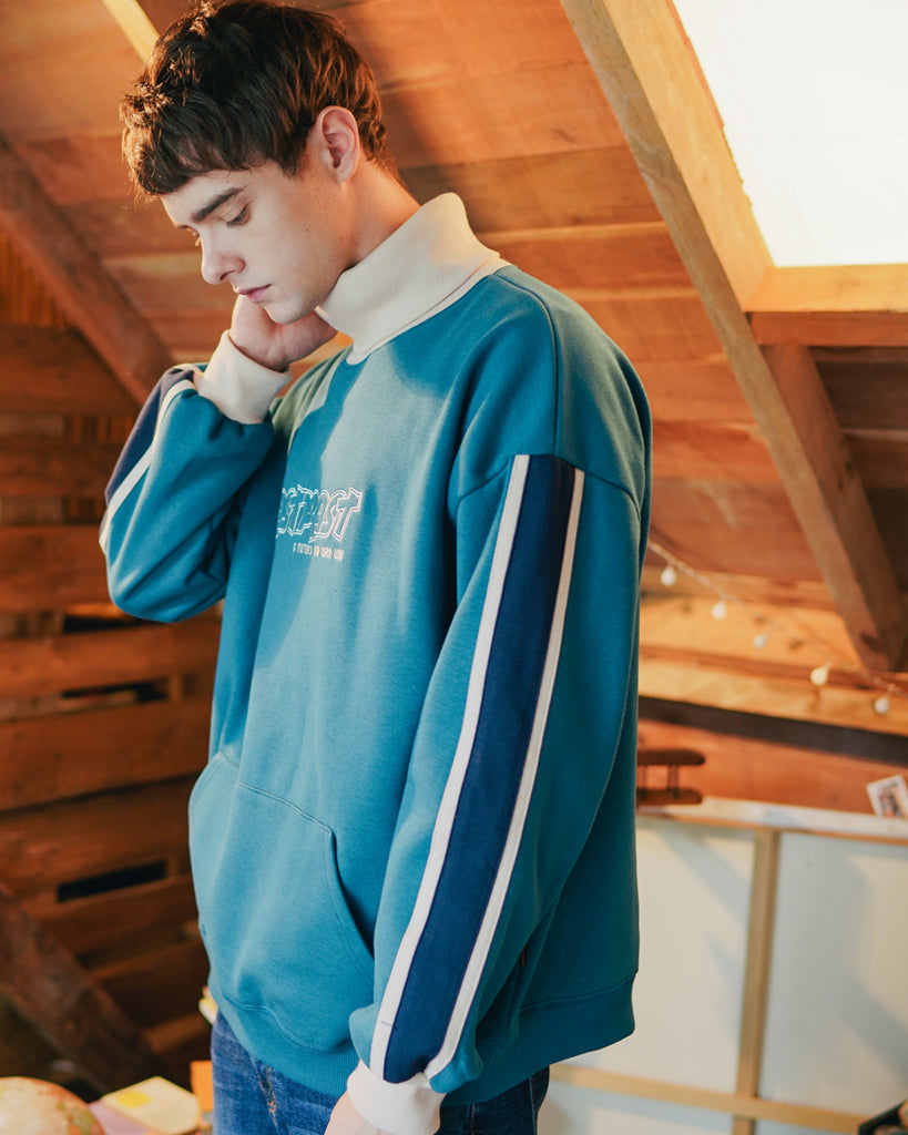 ダブルユーブイプロジェクト(WV PROJECT)  Stuff Turtle SweatShirt BLUE GREEN MJMT7301