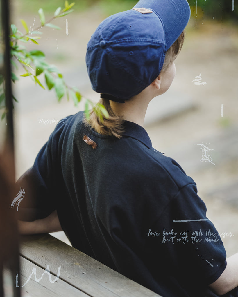 ダブルユーブイプロジェクト(WV PROJECT) Mini Collar Short-Sleeved T-shirt Black MJST7497