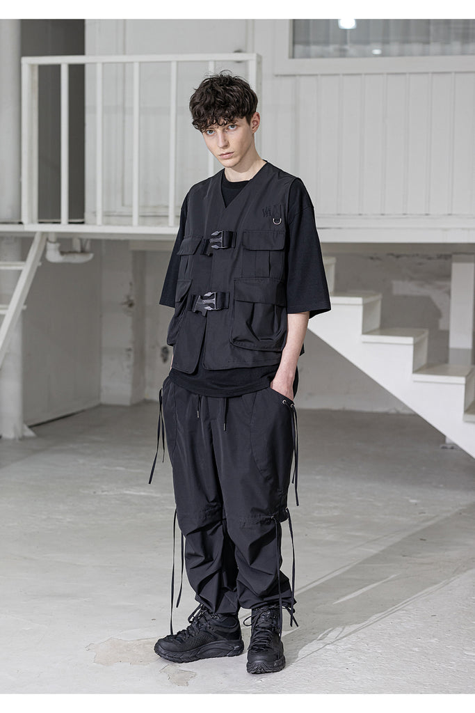 メスノウン(MASSNOUN) CI LOGO TECH BUCKLE VEST MSZVT001-BK