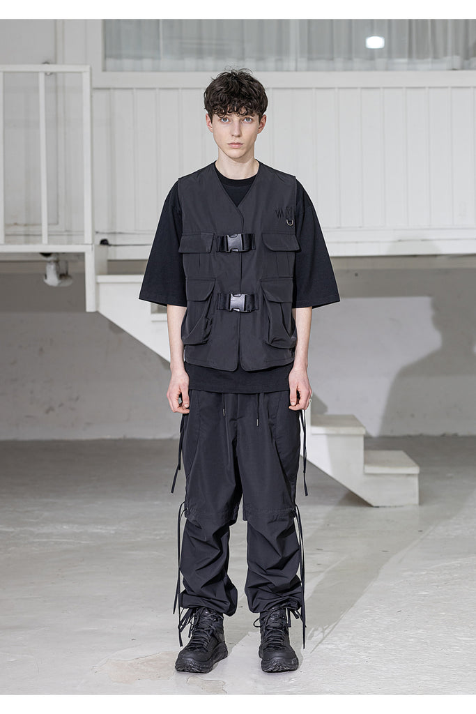 メスノウン(MASSNOUN) CI LOGO TECH BUCKLE VEST MSZVT001-BK