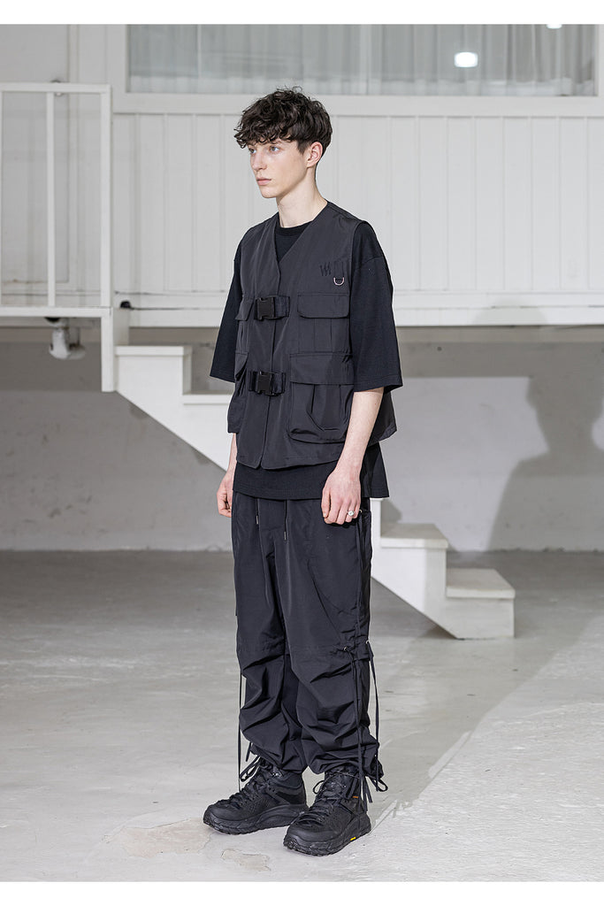 メスノウン(MASSNOUN) CI LOGO TECH BUCKLE VEST MSZVT001-BK