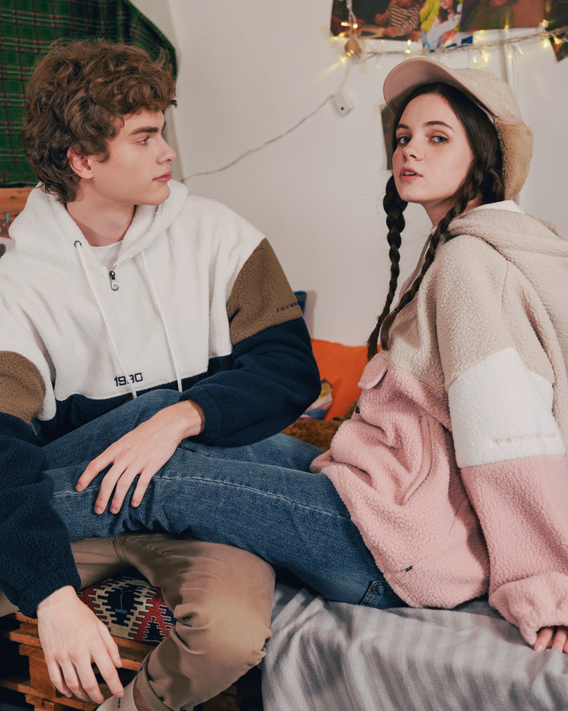 ダブルユーブイプロジェクト(WV PROJECT) Toycoco Boucle Anorak Beige SYOT7329