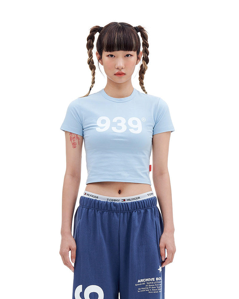 ARCHIVE BOLD (アーカイブボールド) 939 LOGO CROP TOP (SKY BLUE)