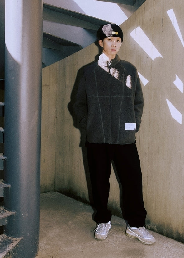 オベルー(OVERR) ESSAY.5 FLEECE ZIP-UP KHAKI JACKET
