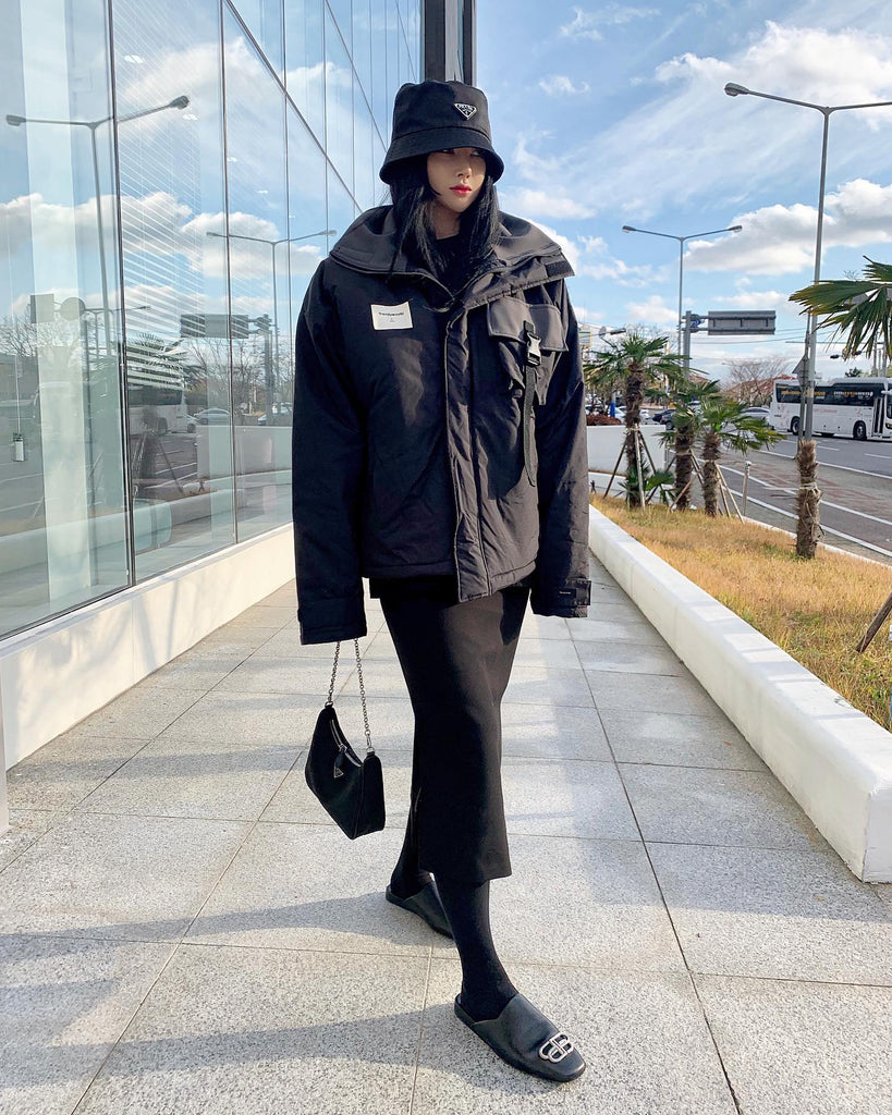 トレンディウビ(Trendywoobi) Unbalance Neck parka