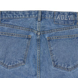 アクメドラビ(acme' de la vie) BACK EMBROIDERED LOGO DENIM PANTS BLUE