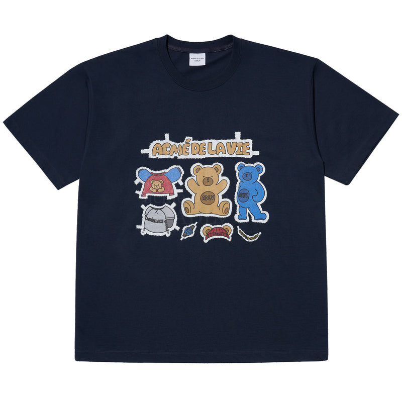アクメドラビ(acme' de la vie)  TEDDY BEAR STICKER SHORT SLEEVE T-SHIRT NAVY