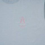 アクメドラビ(acme' de la vie) AV COLOR EMBOIDERY LOGO SHORT SLEEVE T-SHIRT LIGHT GREY