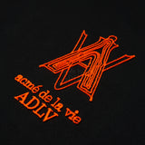 アクメドラビ(acme' de la vie) AV LOGO TUFT EMBROIDERY SHORT SLEEVE T-SHIRT BLACK