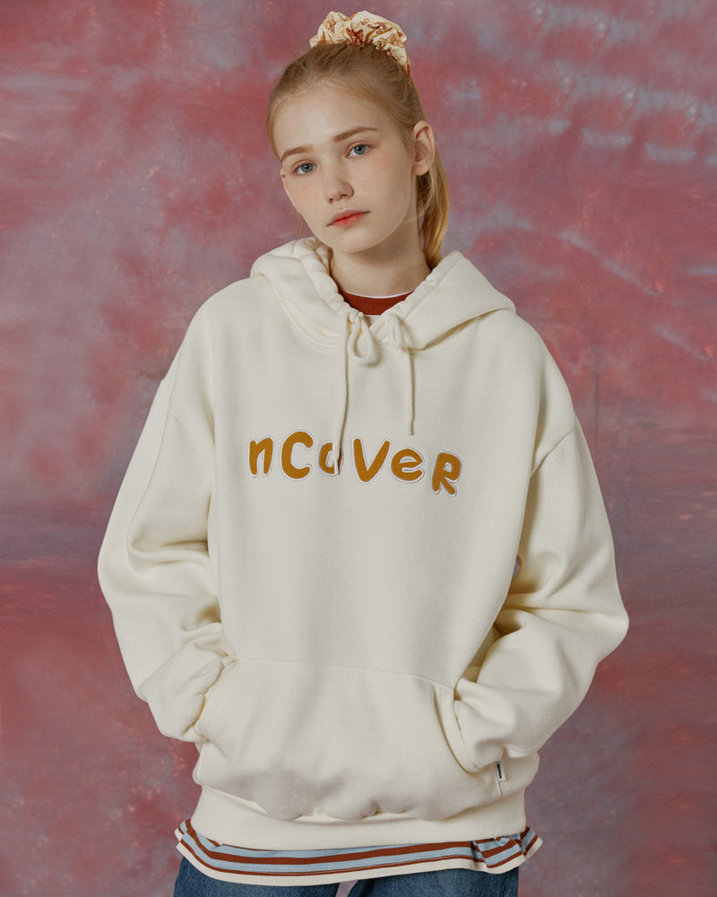 NCOVER（エンカバー）SIGNATURE PATCH LOGO HOODIE-CREAM