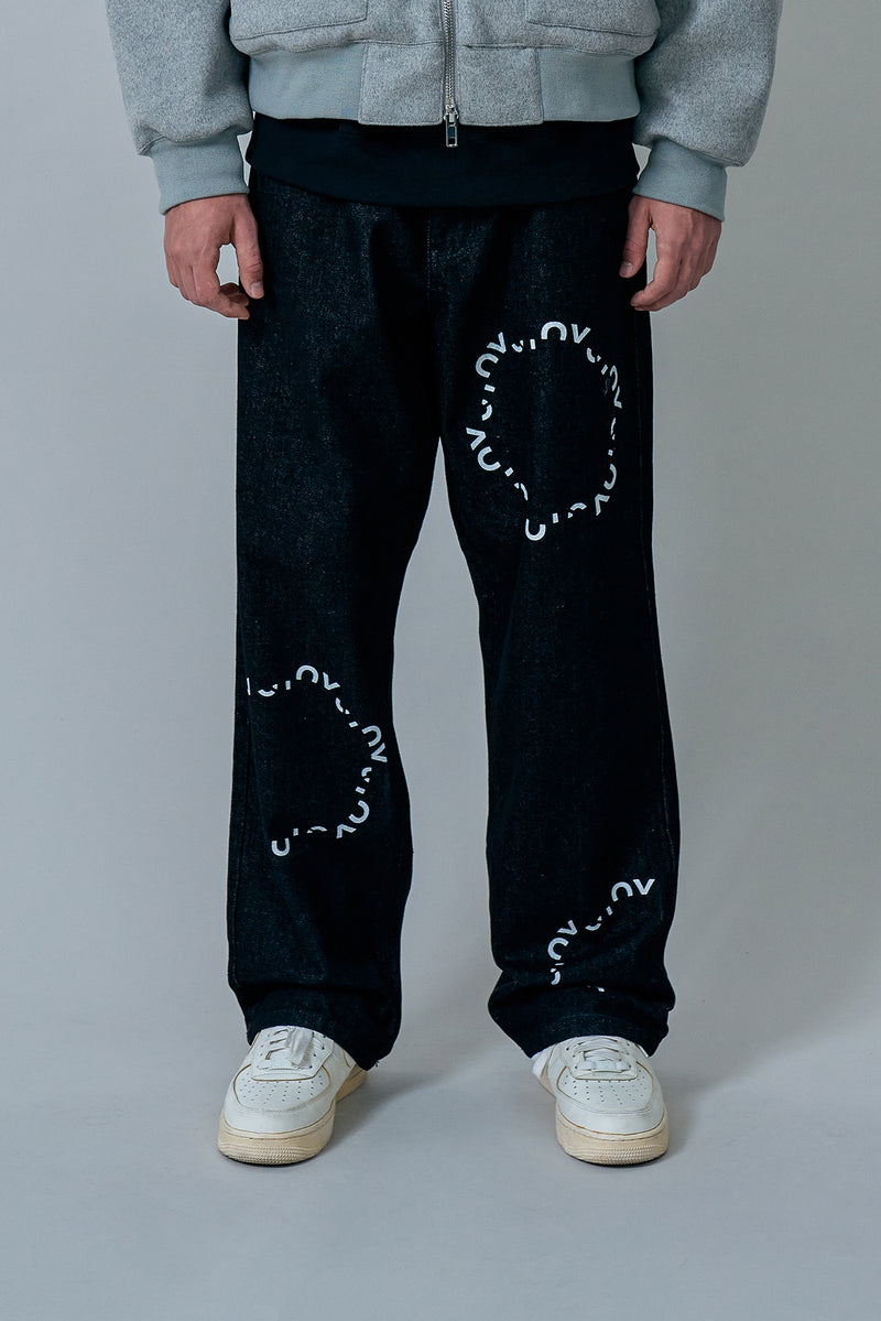 オーワイ(OY) ROUND LOGO JEANS-BLACK