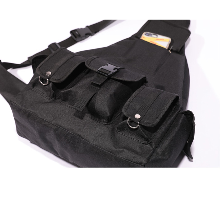 オウェンド(A-WENDE) TECH SLING BAG