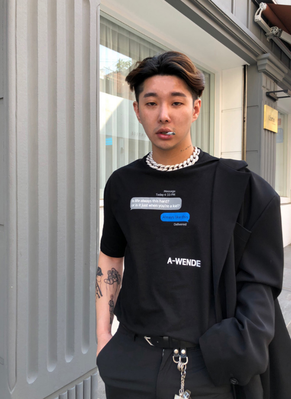 オウェンド(A-WENDE) message T-shirt