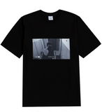 アクメドラビ(acme' de la vie) ADLV SHORT SLEEVE T-SHIRT CCTV (ブラック)