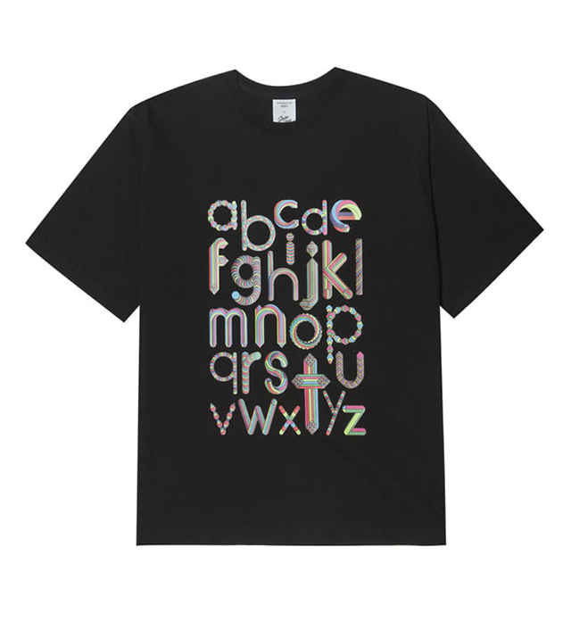 アクメドラビ(acme' de la vie) ADLV X Steven Willson ALPHABET SHORT SLEEVE T-SHIRT (ブラック)