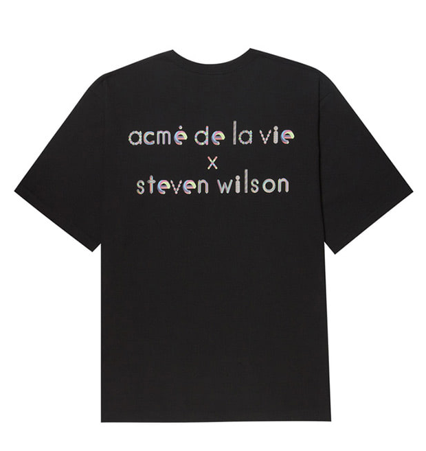 アクメドラビ(acme' de la vie) ADLV X Steven Willson ALPHABET SHORT SLEEVE T-SHIRT (ブラック)